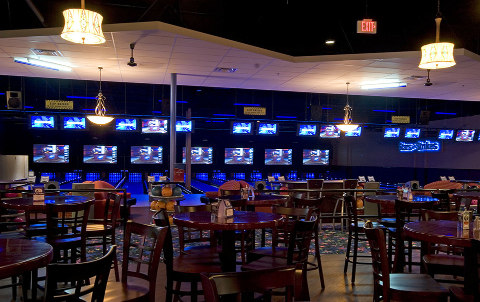 S&S-Dallas_NeonLanes5_6051